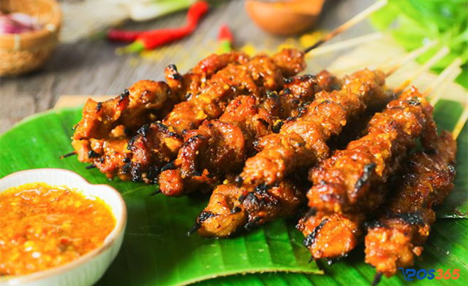 Đồ ăn vặt thịt xiên nướng