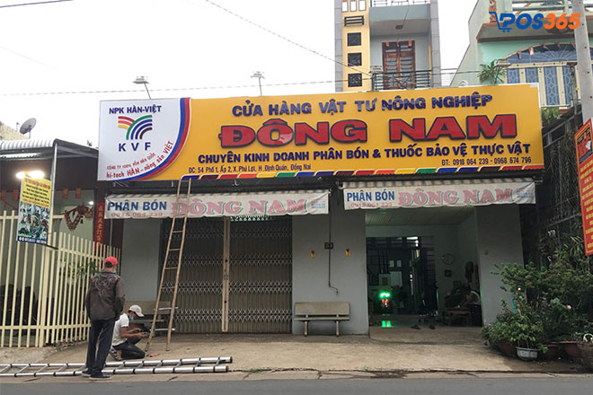bảng hiệu cửa h&agrave;ng vật tư n&ocirc;ng nghiệp