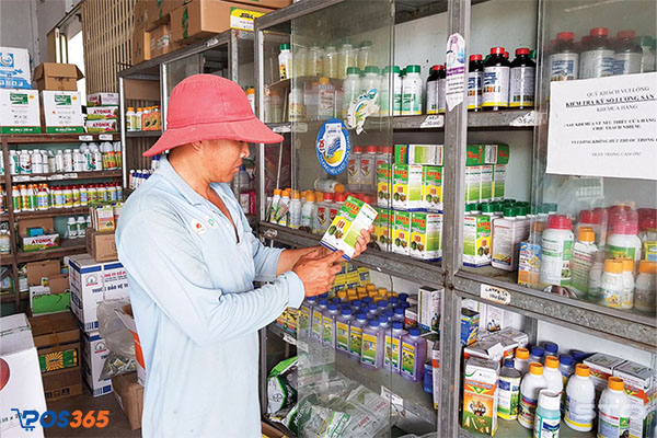 Trưng b&agrave;y sản phẩm