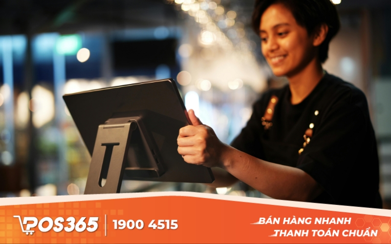 Bố trí quầy thanh toán và gọi món