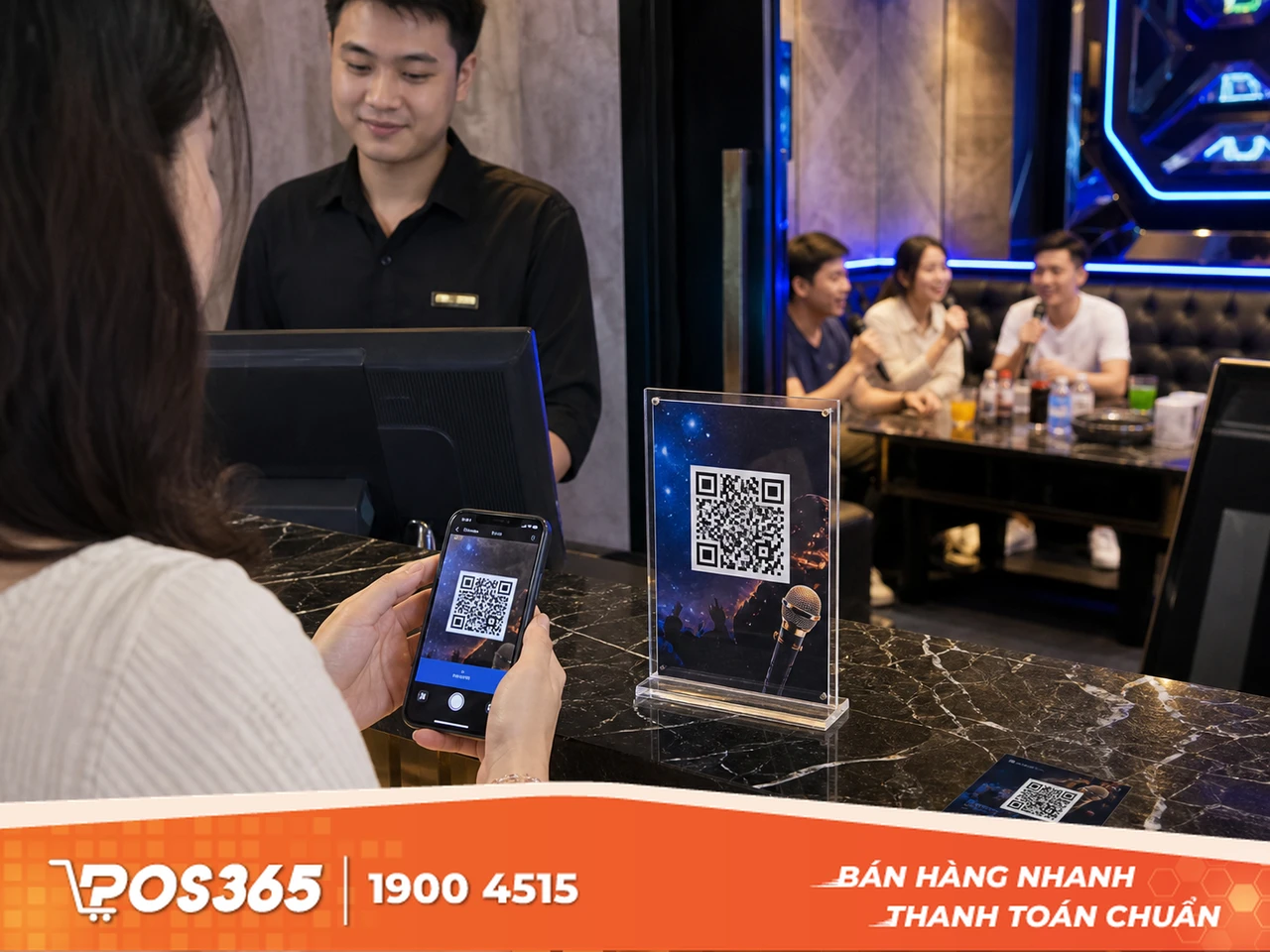 Đặt m&atilde; QR Zalo OA tại quầy v&agrave; trong ph&ograve;ng để thu h&uacute;t lượt quan t&acirc;m