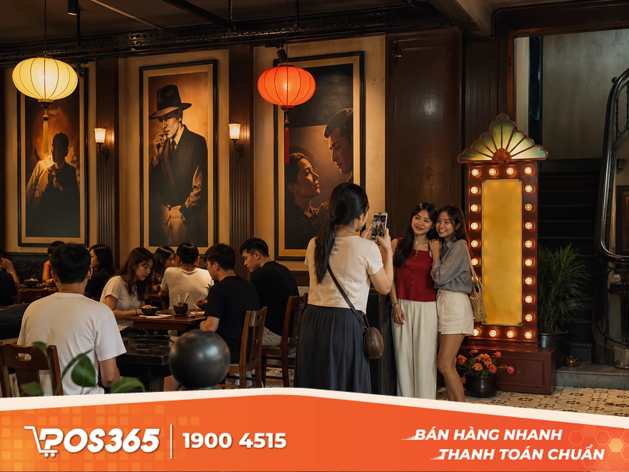 Đặt t&ecirc;n theo phim ảnh hoặc tiểu thuyết