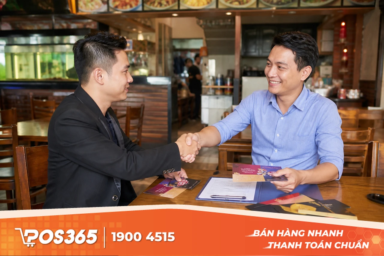 Hợp t&aacute;c cross-marketing với c&aacute;c nh&agrave; h&agrave;ng, qu&aacute;n nhậu xung quanh