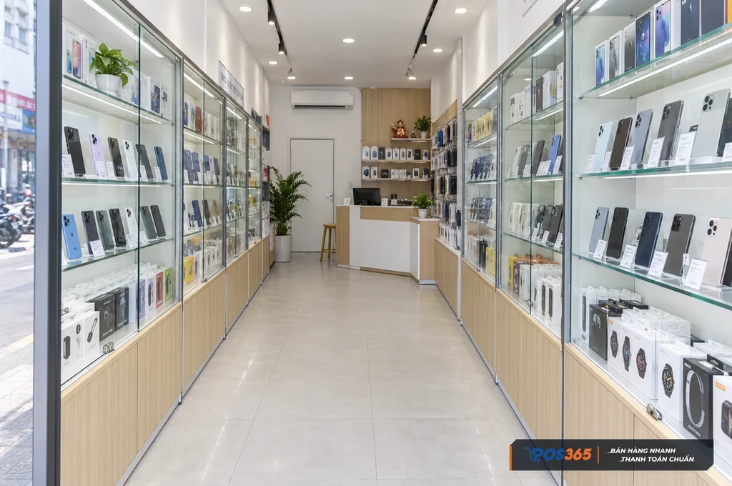 Mẫu cửa hàng điện thoại nhỏ với tủ áp tường