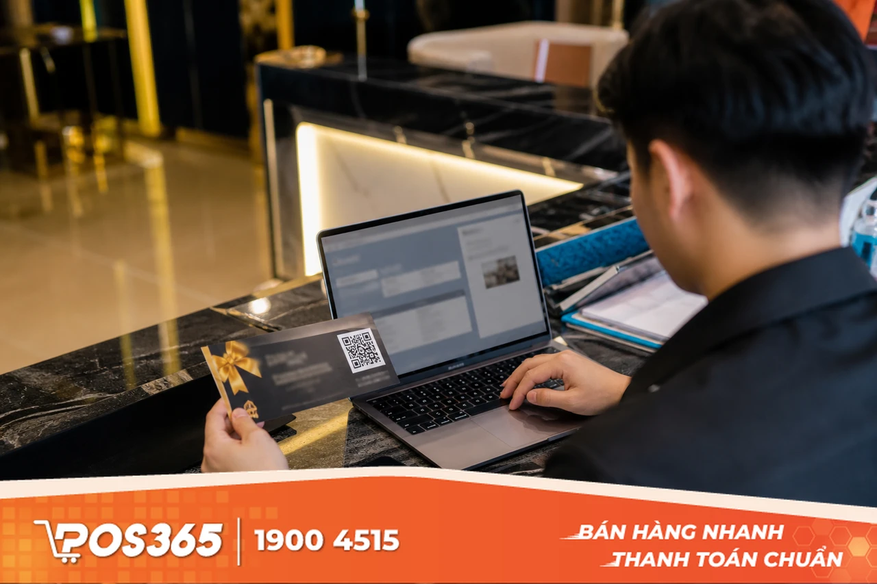 Ph&acirc;n bổ bố cục th&ocirc;ng tin r&otilde; r&agrave;ng v&agrave; t&iacute;ch hợp m&atilde; QR th&ocirc;ng minh