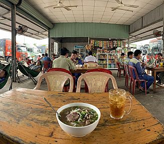 Trạm dừng nghỉ quốc lộ 1