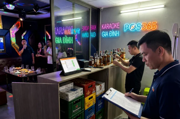Cách kiểm soát hao hụt bia rượu, thuốc lá trong quán karaoke chặt chẽ