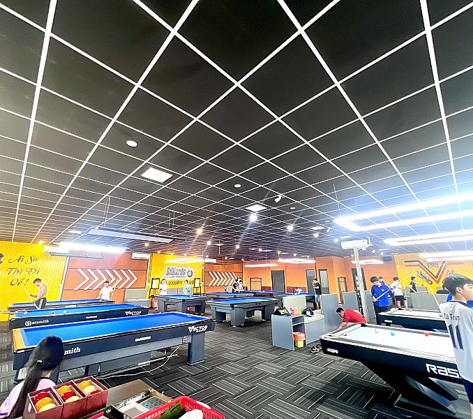 BILLIARDS 92 LUXURY